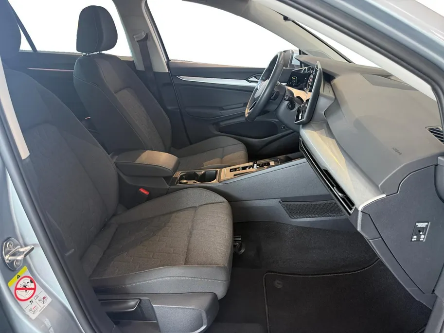 Volkswagen Golf 1.5 eHybrid Life Edition 8.5 Facelift