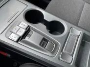 Hyundai Kona EV Comfort 64 kWh | Warmtepomp | 100% SOH | Adaptive cruise control | Apple Carplay & Android Auto | Achteruitrijcamera | Parkeersensoren achter | Keyless entry | DAB radio |