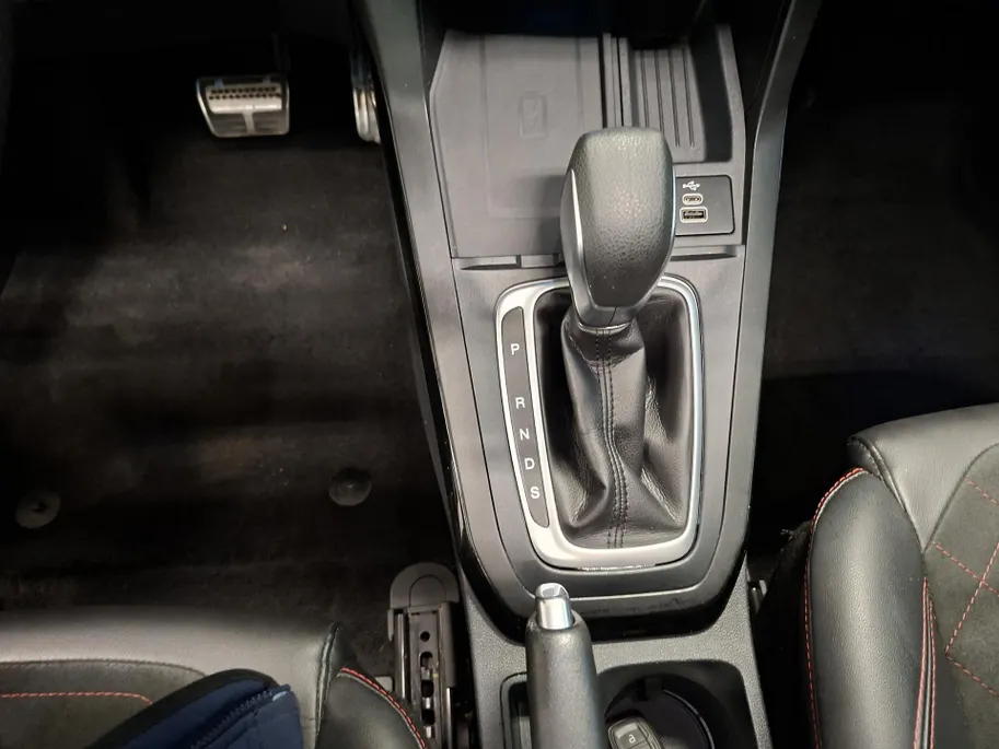 Ford Puma 1.0 EcoBoost Hybrid ST-Line X 155 PK | Automaat | Panoramadak | Drivers Assistance Pack | Adaptieve Cruise Control | Elektrische achterklep |