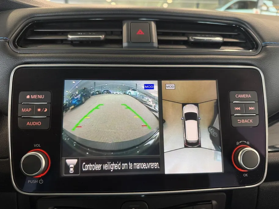 Nissan Leaf Tekna 40 kWh *Navigatie *360Camera *Climate Controle *Pro-pilot *Stoel & Stuur verwarming*Bose audio * Parkeersensoren voor en achter*