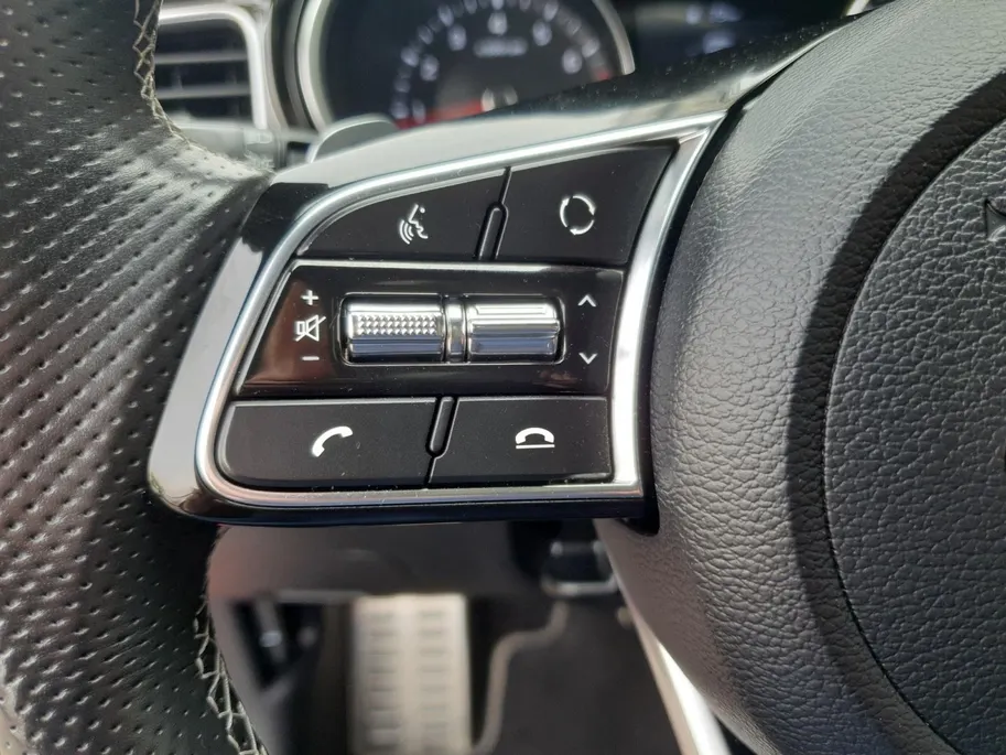 Kia ProCeed 1.5T 160 pk GT-Line Edition | Panorama schuifdak | Navigatie | Camera | Apple Carplay / Android auto | Cruise control | Climate control |
