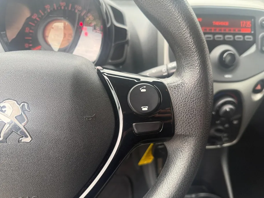 Peugeot 108 1.0 e-VTi Active | 12 maanden garantie | Airco | Bluetooth | Elektr. Ramen |