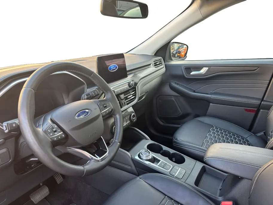 Ford Kuga 2.5 PHEV Vignale | Panoramadak | Trekhaak | Winter Pack | Driver assistance Pack | Elektr. Achterklep | Lederen Elektr. stoelen | 12 maanden garantie! |