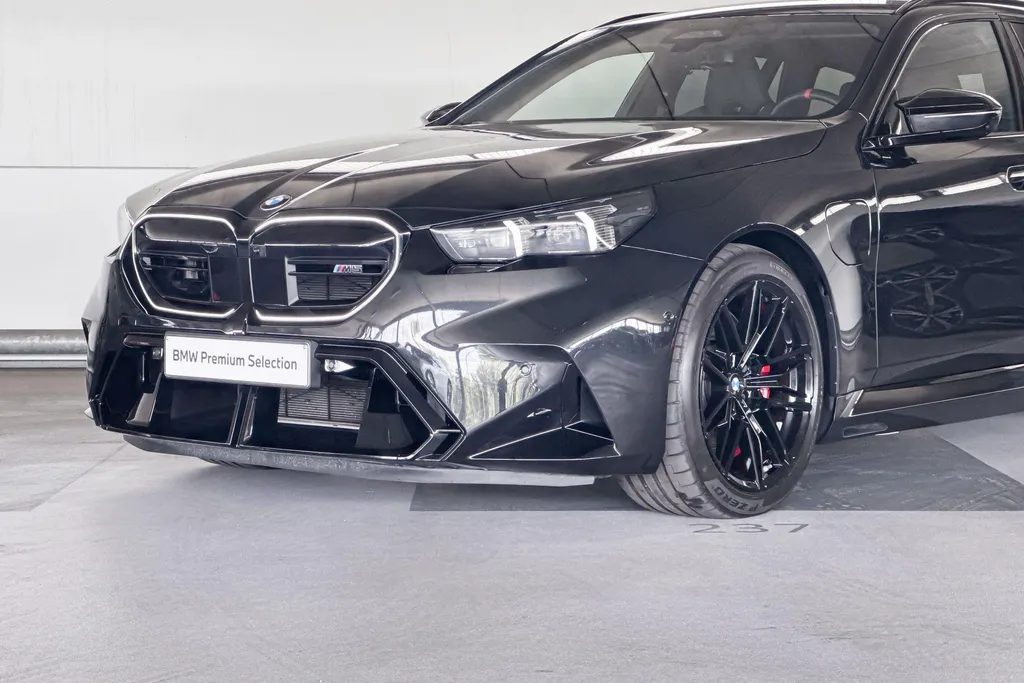 BMW M5 Touring M5