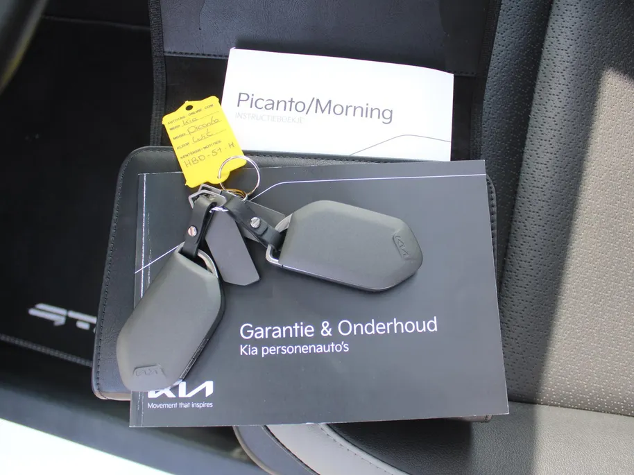 Kia Picanto 1.0 DPI GT-Line | Stuur-/stoelverwarming | Schuifdak | Camera | Dodehoek detectie | Telefoonlader | Clima | Navi | 16' LM | LED | Cruise |