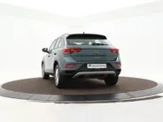 Volkswagen T-Roc 1.5 TSI 150pk DSG Life · Apple/Android Car Play · Camera · Climatronic · Navigatie · 16'' Inch ·