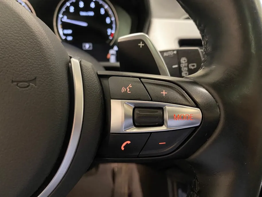 BMW X1 X-DRIVE | 2.0 HIGH EXECUTIVE | M-SPORT | PANODAK | LEDER | DEALERONDERHOUDEN |