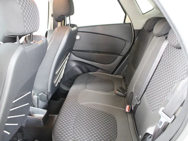 Renault Captur 0.9 TCe Intens Navigatie | Parkeercamera | Climate Control | Dodehoekdetectie | Inklapbare buitenspiegels