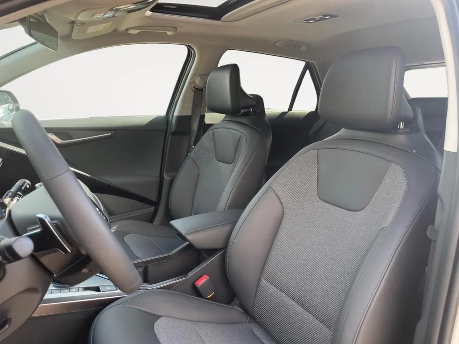Kia Niro 1.6 GDi Hybrid DynamicPlusLine | Navigatie | Climate control | Elektrische bestuurders stoel | Schuif/kantel dak | Elektrische achterklep | DEMO