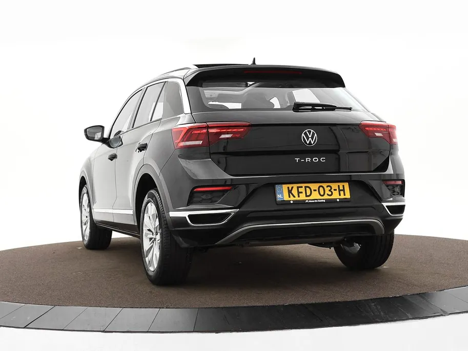 Volkswagen T-Roc 1.5 TSI 150pk DSG Sport · Panoramadak · Camera · Keyless · Apple/Android Car Play · Navigatie · Dodehoek Detectie · 17'' Inch ·