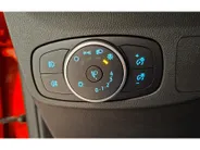 Ford Focus Wagon 1.0 EcoBoost 125PK Hybrid ST Line Business | Winter Pack | Achteruitrij camera | NL Auto |