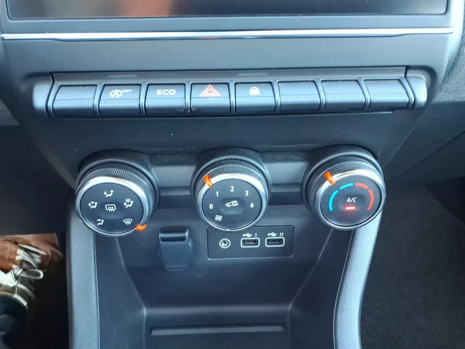 Renault Clio 1.0 TCe 90 GPF evolution Andriod/Apple carplay| Airco | PDC | Dealer onderhouden | 1jaar Garantie