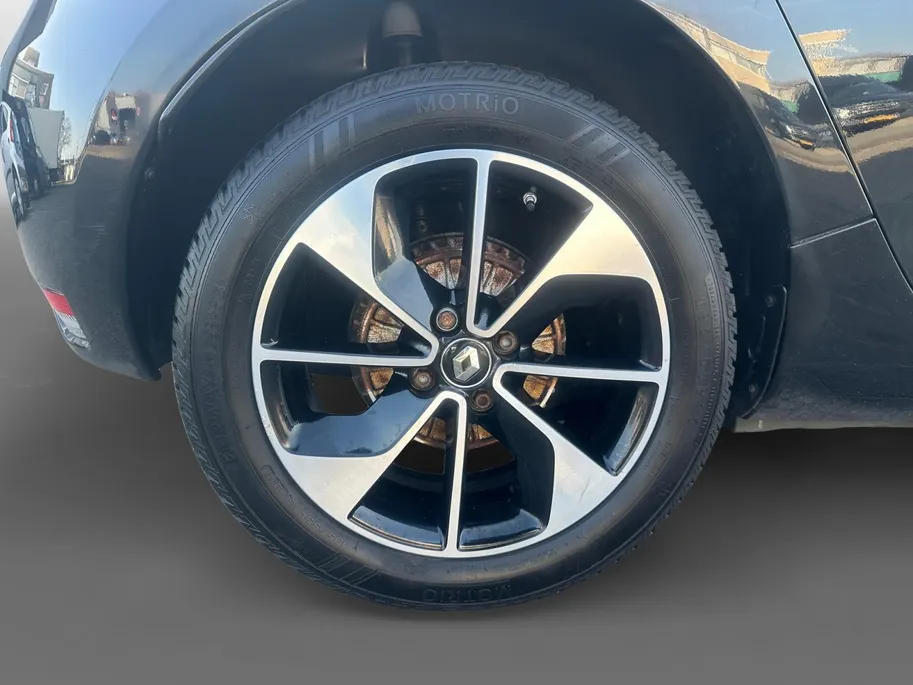 Renault ZOE R110 Iconic 41 kWh | AIRCO WERKT NIET !! | KOOP ACCU | BOSE | CAMERA | NAVI | 12 MAANDEN BOVAG GARANTIE |