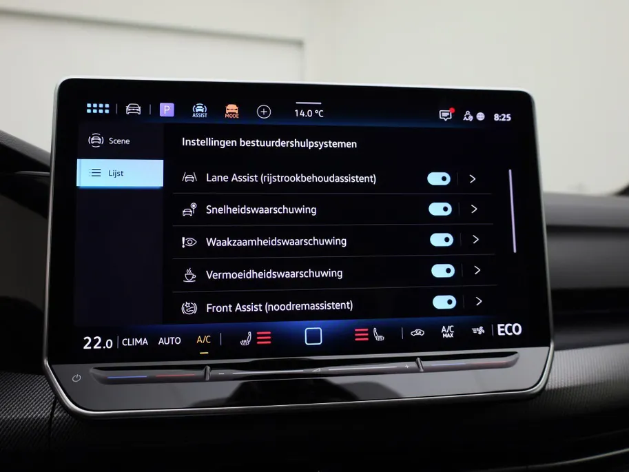 Volkswagen Golf GTE 1.5eHybrid 272PK GTE · Navigatie · Apple/Android Car Play · Camera + Parkeersensoren · Garantie t/m 18-03-2030 of 100000km