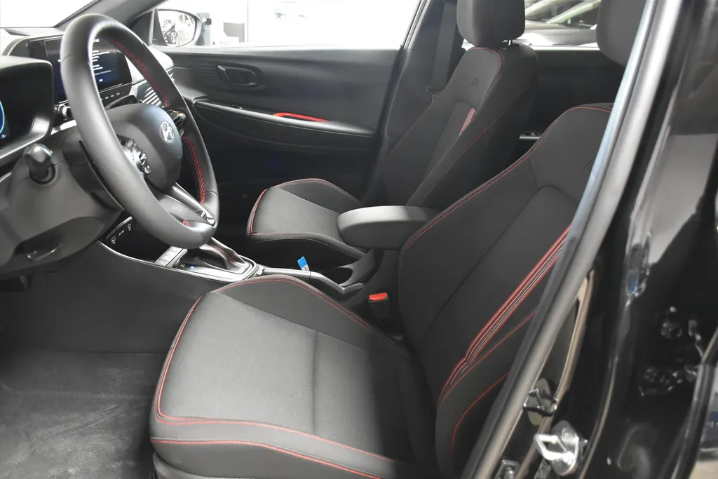 Hyundai i20 1.0 T-GDI MHEV Aut. N-Line | Automaat I 1e eig | 1500km!!! | Navi | Camera | PDC | Android -Carplay | Climat I Stuur+Stoel verwarming