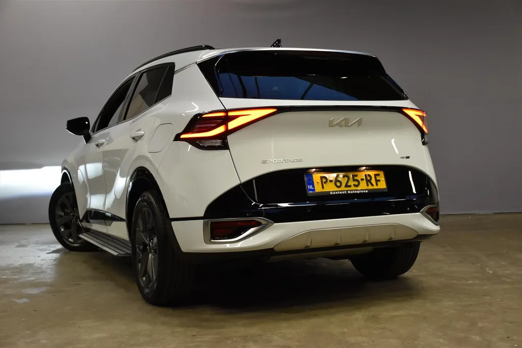 Kia Sportage 1.6 T-GDi 230pk Hybrid AT6 GT-Line. Weinig km!