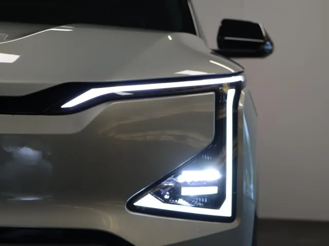 Kia EV5 GT-Line Business Edition 81.4 kWh Afneembare trekhaak & 4 Seizoensbanden