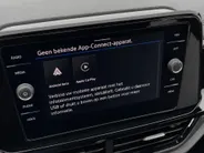 Volkswagen T-Roc 1.5TSI/150PK R-Line Black Style DSG · Panoramadak · Apple/Android Car Play· Camera + Parkeersensoren · Stoelverwarming · 19'' Velgen ·  Garantie t/m 07-07-2027