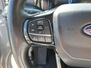 Ford Transit Custom 320 2.0 TDCI L2H1 Limited 136 pk Automaat | Sport Pack Bodykit | LM Velgen 20' Gloss Black | Verlaagd  | BPM VRIJ