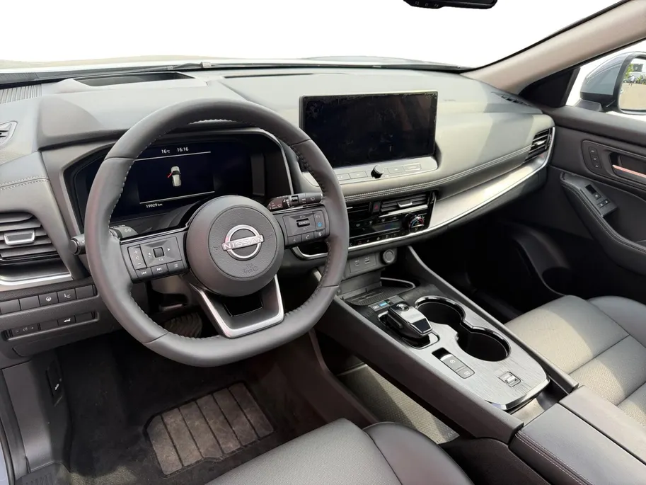 Nissan X-Trail 1.5 e-Power Tekna | Navigatie | Schuif-/ Kanteldak | Stoelverwarming voor & achter | 360 camera | Apple Carplay/ Android Auto | Geheugenfunctie voorstoelen | Elektrische Kofferbak |