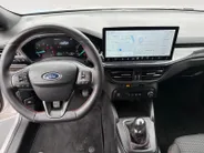 Ford Focus Wagon 1.0 EcoBoost Hybrid ST Line | Navigatie | Stoel/Stuur/Voorruitverwarming | Apple Carplay / Android Auto | Cruise Control | Lichtmetalen Velgen |