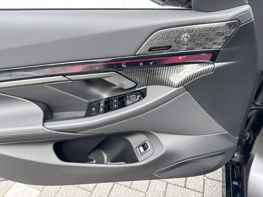 BMW 5 Serie Touring 550e xDrive