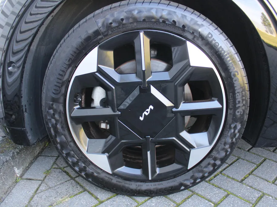 Kia EV6 Plus Advanced 84 kWh | Stuur-/stoelverwarming + ventilatie | Schuifdak | 360 Camera | Leer | Geheugenstoel | Telefoonlader | 20' LM | LED |