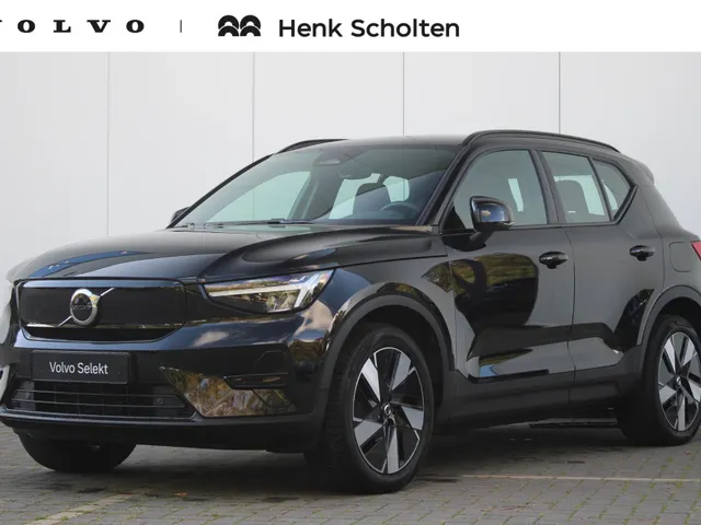 Volvo EX40