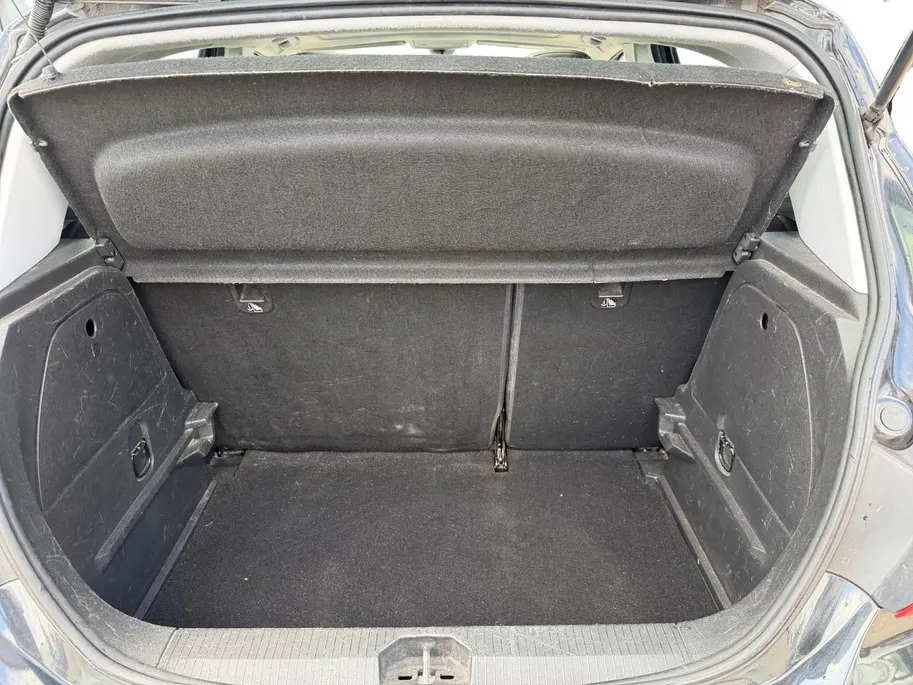 Opel Corsa 1.0 Turbo Cosmo | 100% onderhouden | NL auto | Panorama dak | Stoelverwarming | Stuurverwarming | Cruise control | Parkeersensoren voor en achter | Achteruitrijcamera | Navigatie | Bovag garantie |