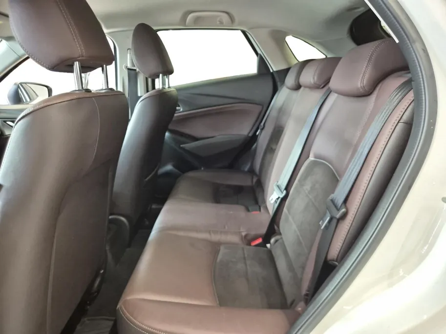 Mazda CX-3 2.0 SkyActiv-G 120 GT-Luxury | Automaat | Climate Control | Cruise Control | Memory Stoelen | LM Velgen | Afneembare Trekhaak | Lederen Bekleding | Navigatie |