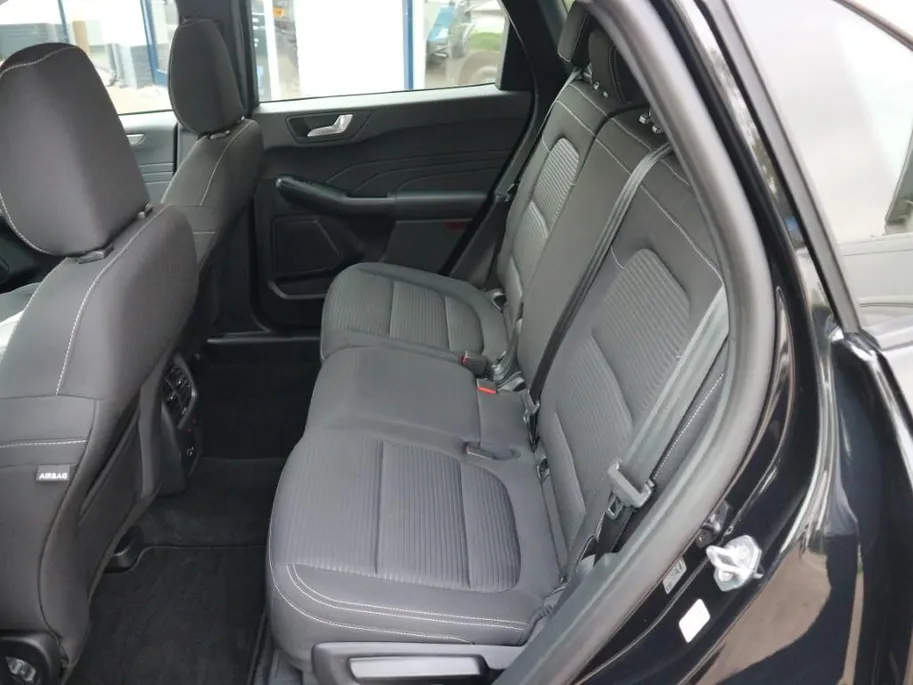 Ford Kuga 2.5 PHEV Titanium | WINTERPAKKET | NL AUTO | DEALER ONDERHOUDEN |