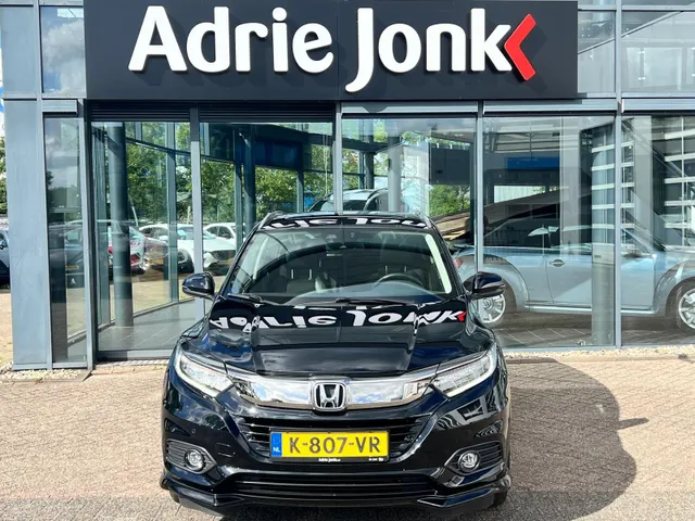Honda HR-V 1.5 i-VTEC Executive AUTOMAAT | PANORAMADAK | CAMERA | PARKEER SENSOREN V+A | NAVIGATIE | HALF LEDER | NED. AUTO |