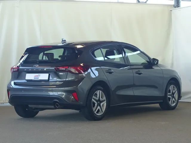 Ford Focus 1.0 EcoBoost Hybrid Connected | Automaat