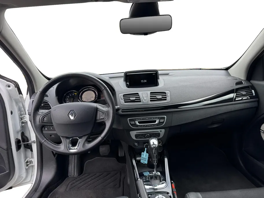 Renault Mégane Estate 1.2 TCe Bose | Automaat | Panoramadak | Trekhaak | Bose Sound | Half Leder bekleding | 12 maanden garantie! |