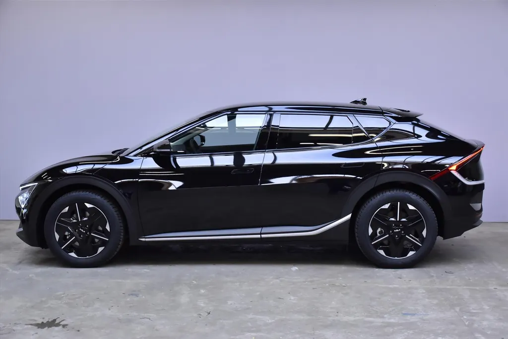 Kia EV6 63kWh 170pk RWD Light Edition NIEUW - SNEL LEVERBAAR