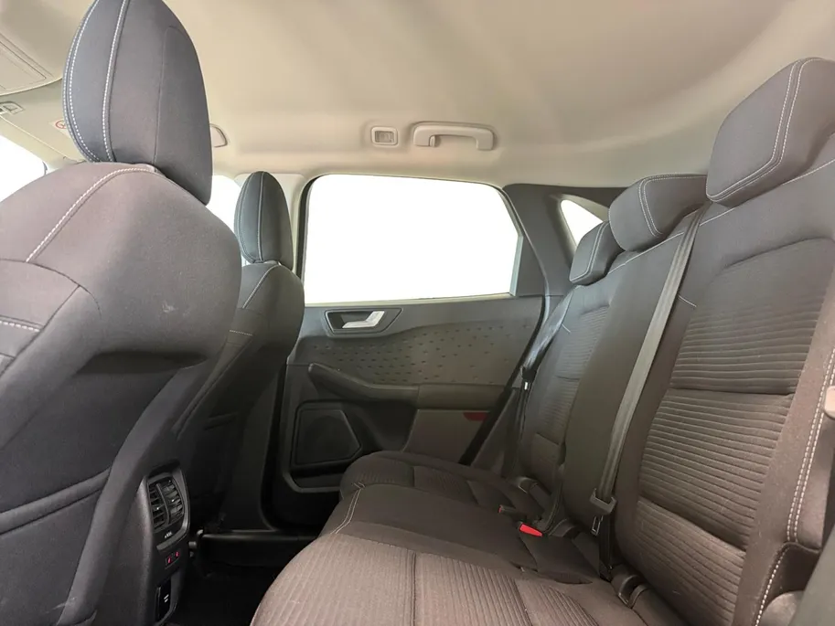 Ford Kuga 1.5 ECOBOOST | TITANIUM | 1600KG TREKGEWICHT | NL-AUTO |