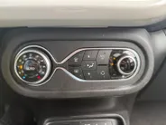 Renault Twingo Z.E. R80 Intens *Automaat*Navi+Camera*Climate*Parkeersensoren*Cruise*Hoge instap!