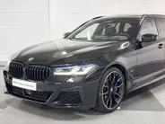 BMW 5 Serie Touring 540i xDrive High Executive