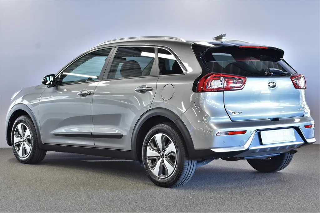 Kia Niro 1.6i Hybrid DCT6 BusinessPlusLine Edition