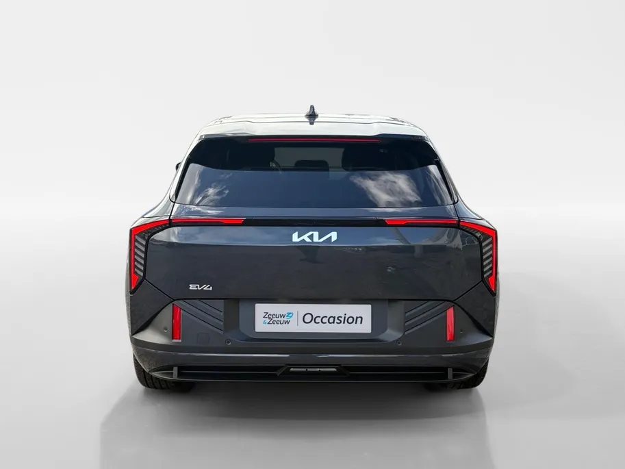 Kia EV4 Plus 81.4 kWh | Achteruitrijcamera | Stoel/stuurverwarming | Apple carplay / Android auto |