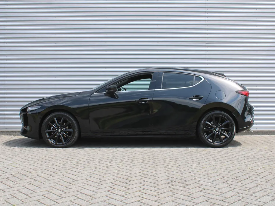 Mazda 3 2.0 e-SkyActiv-X M Hybrid 6MT 186PK Exclusive-line | Leder | Heads-Up Display | Keyless | Bose Audio | 360° Camera | Elek. stoelverstelling + geheugen | Navi |