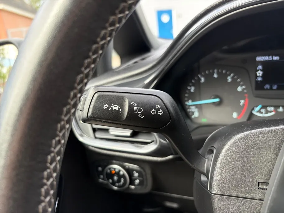 Ford Fiesta 1.0 EcoBoost ST-Line 125PK 3drs | 1e Eigenaar | NL-Auto | Climate Control | Navigatie | Parkeersensoren | Privacy Glass | Apple Carplay / Android Auto