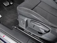 Audi Q3 45 TFSIe 245PK S Line · Panoramadak · Apple/Android Car Play · Drive select  · EXTRA INRUILKORTING ·