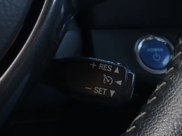 Toyota Yaris 1.5 Hybrid Y20 Exclusive Bi-tone Cruise | Camera |Navi