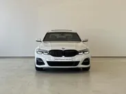 BMW 3 Serie Sedan 318i High Executive
