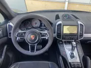 Porsche Cayenne 3.6 GTS 441 pk automaat Panoramadak - Alcantara Leder - Navigatie - Bose Audio - 21inch LM  - volledig onderhouden