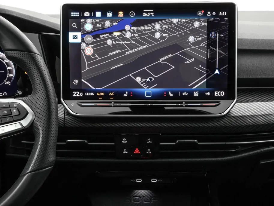 Volkswagen Golf 1.5 eHybrid 272pk DSG GTE · Panoramadak · 360 Camera · Head-Up Display · Matrix LED · Optiekpakket Zwart · Dodehoeksensor · Garantie t/m 10-11-2030 of 100.000km