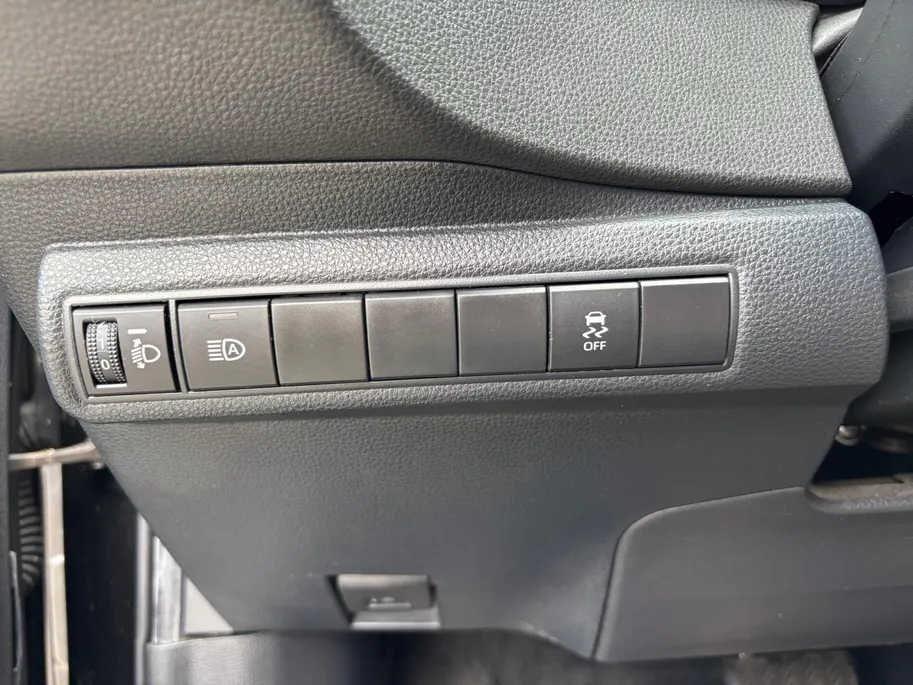 Toyota Corolla Touring Sports 2.0 Hybrid Business Plus | ACHTERUITRIJ CAMMERA | ADAPTIVE CRUISECONTROLE | NAVIGATIE | HYBRIDE |