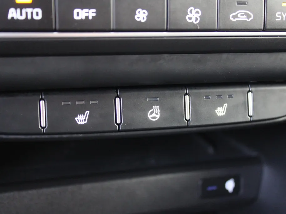 Kia Ceed Sportswagon 1.0 T-GDi MHEV Design Edition | Stuur-/stoelverwarming | Cruise adapt. | Camera | 16' LM | Dodehoekdetectie | JBL audio | LED |