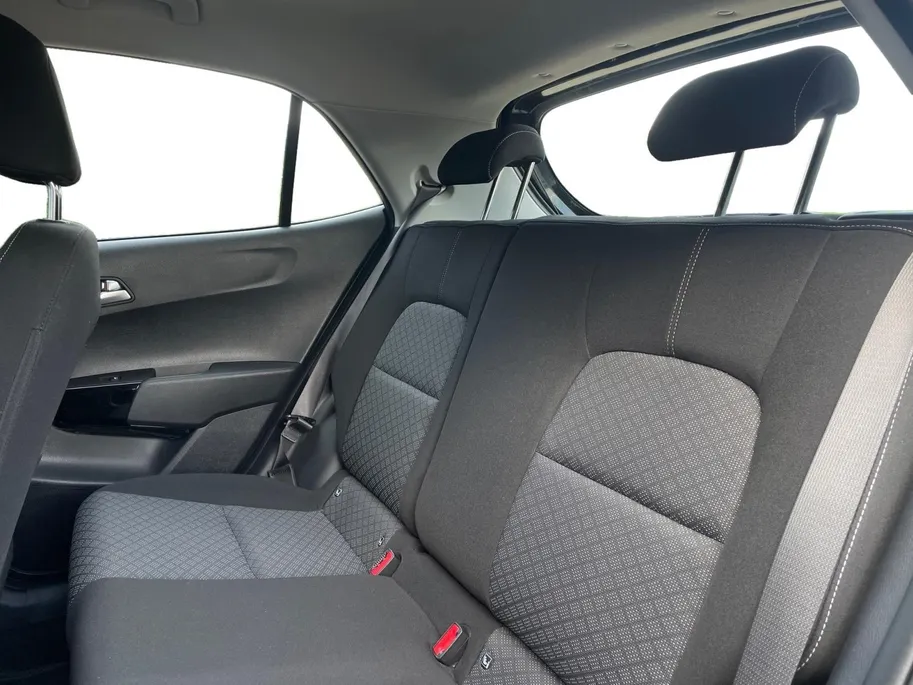 Kia Picanto 1.0 GDi DynamicLine Voorraadauto! | Parkeersensoren achterzijde en achteruitrijcamera | Apple Carplay | NU MET €2.000 inruilpremie!